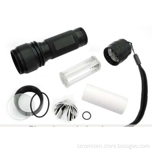 Romisen RV-335 180 lumens CREE XR-E Q3 led flashlight
